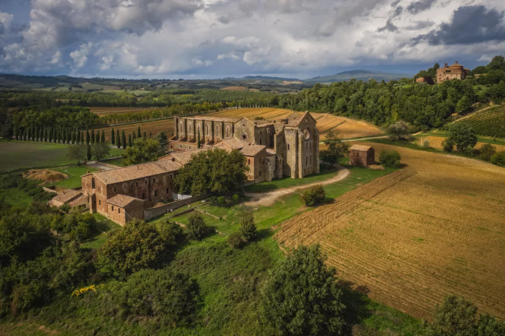 Meditazione : 5 location spirituali 2 AdobeStock 551410982 min