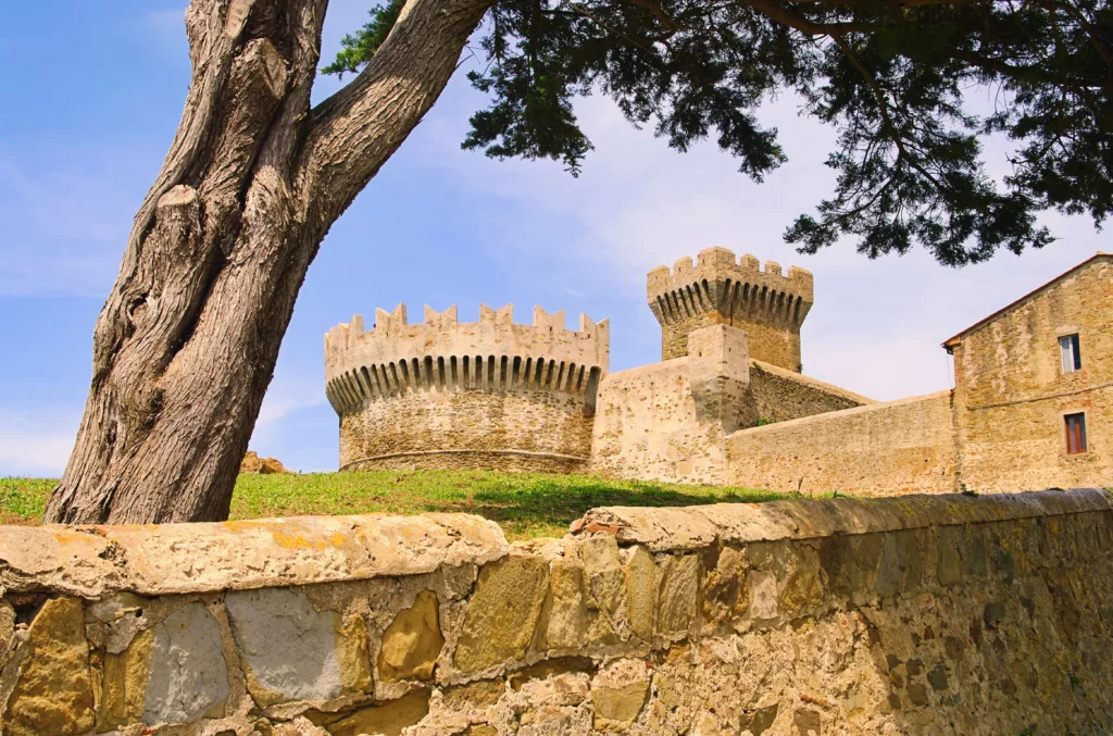 Civiltà Etrusca 10 siti da visitare 1 AdobeStock 29612134 min