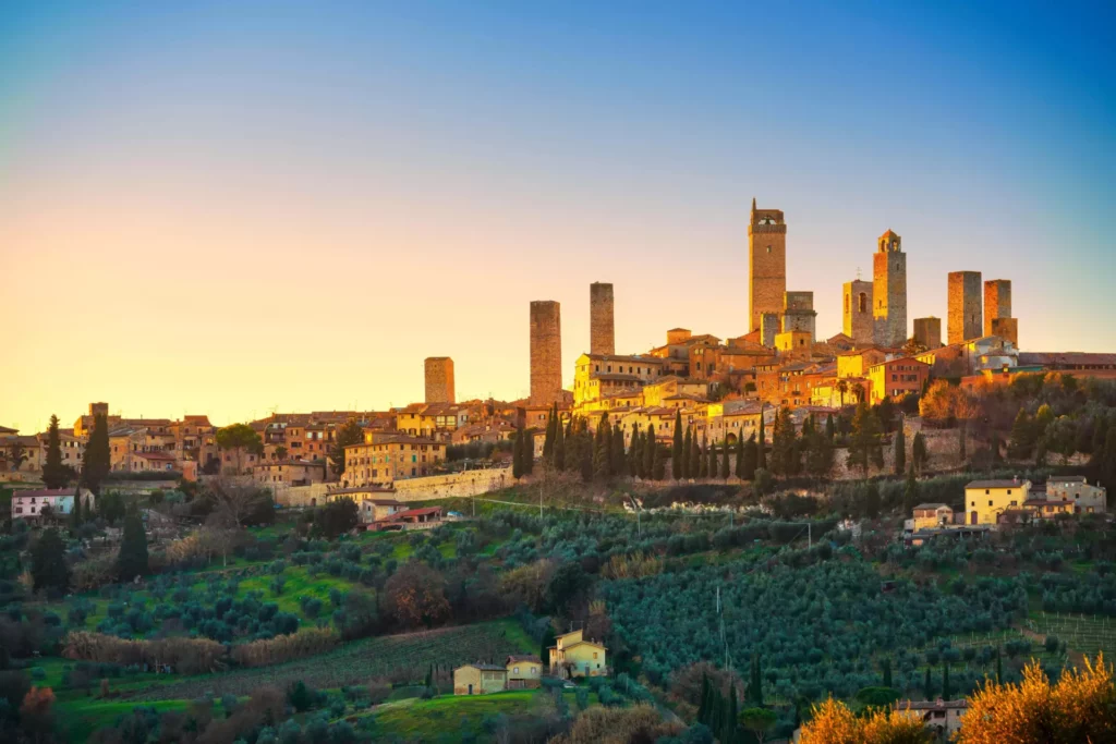 La via Francigena: 4 tappe 2 AdobeStock 133033266 min 1