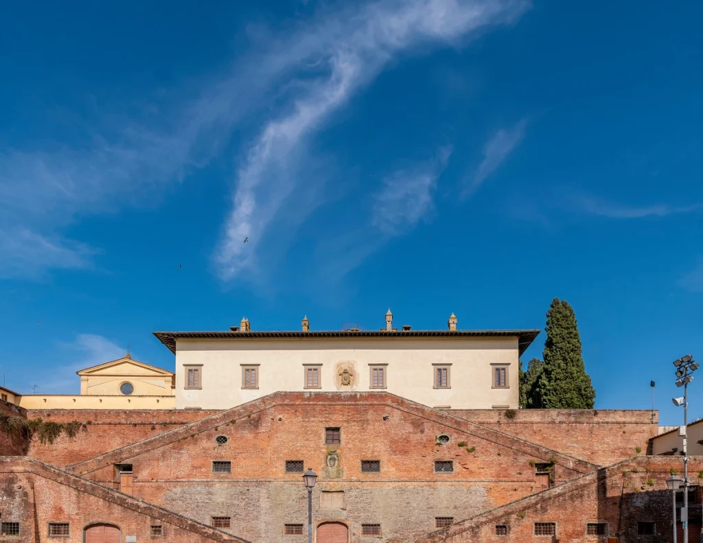 "Toscana: 5 Tesori Nascosti" 1 Toscana: Villa Medicea di Cerreto Guidi